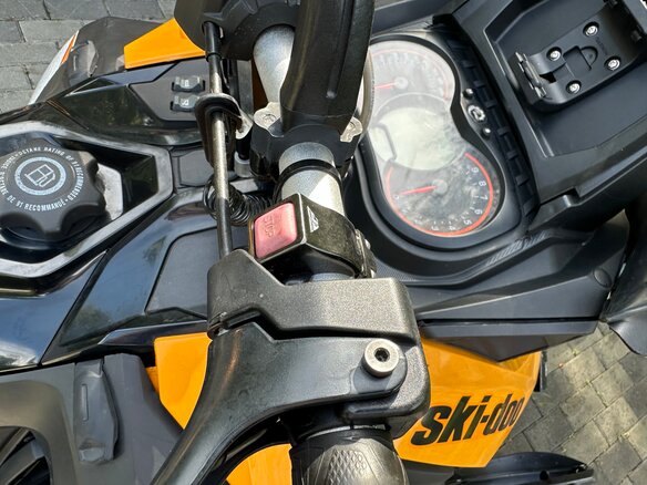 2013 BRP Ski-Doo Summit 800, оранжевый, 720000 рублей - вид 5