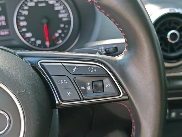 2022 Audi Q2 L 35 TFSI I Рестайлинг, белый, 2090000 рублей - вид 14