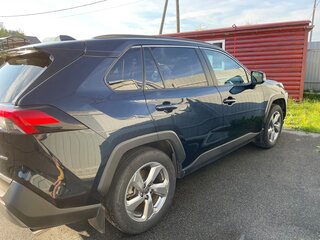 2020 Toyota RAV4 V (XA50), синий, 3549000 рублей, вид 5