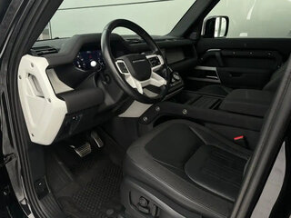 2020 Land Rover Defender 110 II, чёрный, 7600000 рублей, вид 3
