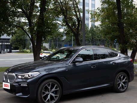 2020 BMW X6 30d III (G06), серый, 7350000 рублей, вид 4