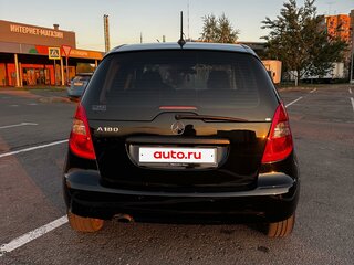 2012 Mercedes-Benz A-Класс 180 II (W169) Рестайлинг, чёрный, 900000 рублей, вид 5