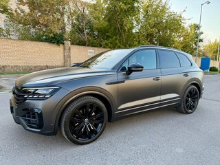 2020 Volkswagen Touareg III, серый, 7205000 рублей, вид 3