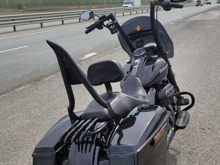 2019 Harley-Davidson Road King, чёрный, 1900000 рублей, вид 1