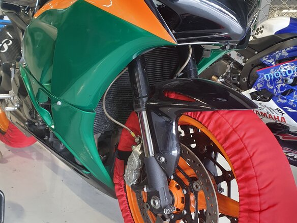 2009 Honda CBR 1000 RR/RA Fireblade, зелёный, 390000 рублей - вид 4