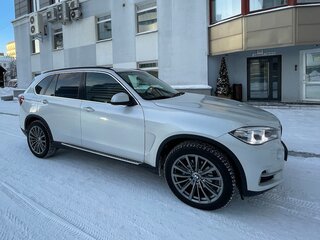 2016 BMW X5 25d III (F15), белый, 4000000 рублей, вид 5