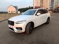 2022 Volvo XC90 II Рестайлинг 1, белый, 4850000 рублей - вид 2