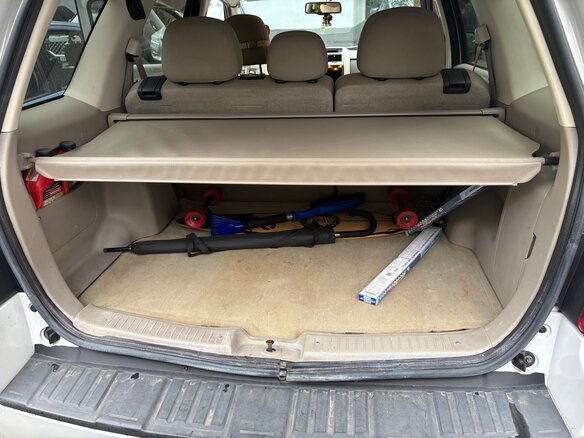2010 Ford Escape II, белый - вид 12
