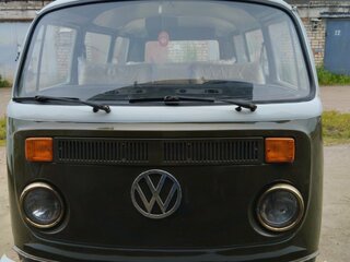 1976 Volkswagen Type 2 T2, зелёный, 2000000 рублей, вид 2