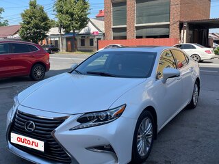 2016 Lexus ES 200 VI Рестайлинг, белый, 3000000 рублей, вид 1