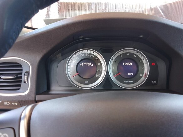 2011 Volvo S60 II, белый - вид 5