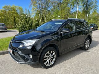 2017 Toyota RAV4 IV (XA40) Рестайлинг, чёрный, 2370000 рублей, вид 1