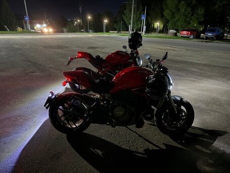 2015 Ducati Monster 1200, красный, 850000 рублей, вид 4