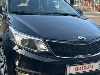 2016 Kia Rio III Рестайлинг, чёрный, 1000000 рублей, вид 4
