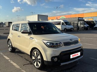 2019 Kia Soul II Рестайлинг, бежевый, 1800000 рублей, вид 3