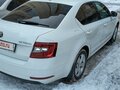 2017 Skoda Octavia III (A7) Рестайлинг, белый, 2150000 рублей - вид 10