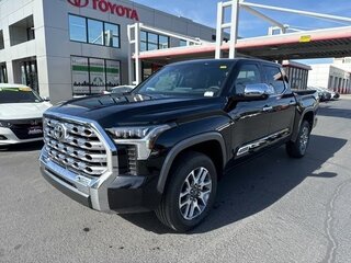 2025 Toyota Tundra CrewMax III, чёрный, 10420911 рублей, вид 1
