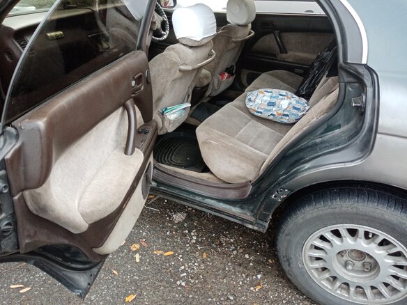 1993 Toyota Crown IX (S140), зелёный, 600000 рублей - вид 11