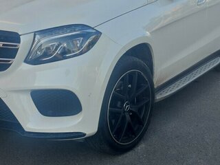 2017 Mercedes-Benz GLS 350 d I (X166), белый, 5000000 рублей, вид 3