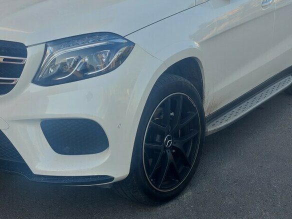 2017 Mercedes-Benz GLS 350 d I (X166), белый, 5000000 рублей - вид 2