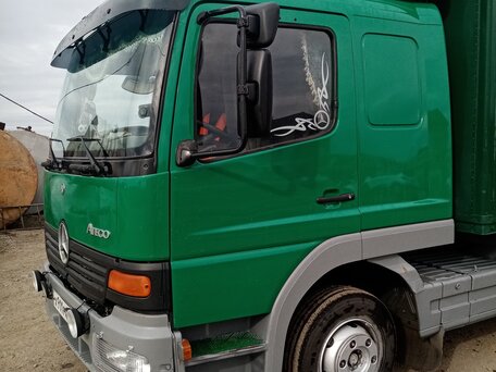2000 Mercedes-Benz Atego, зелёный, 2900000 рублей, вид 2