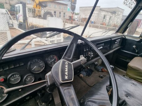 1990 КамАЗ 4310, зелёный, 2220000 рублей, вид 3