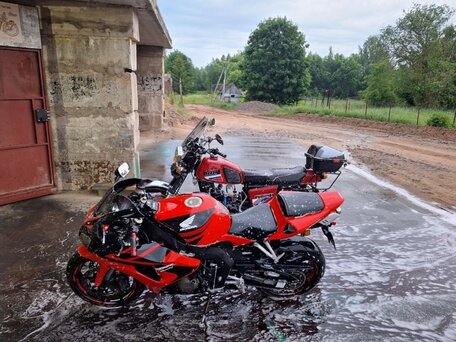 2007 Honda CBR 1000 RR/RA Fireblade, красный, 680000 рублей, вид 1