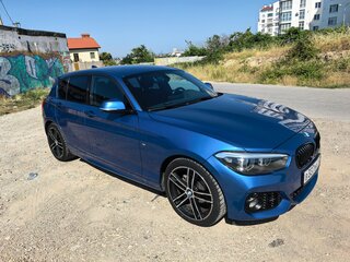 2019 BMW 1 серии 118i II (F20/F21) Рестайлинг 2, синий, 2250000 рублей, вид 3