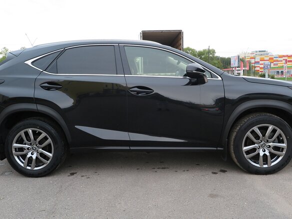 2020 Lexus NX 300 I Рестайлинг, чёрный, 4500000 рублей - вид 4
