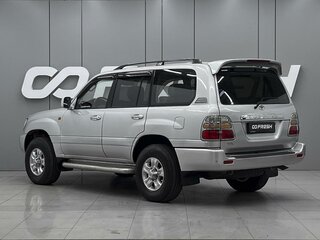 2006 Toyota Land Cruiser 100 Series Рестайлинг 2, серебристый, 1590000 рублей, вид 2