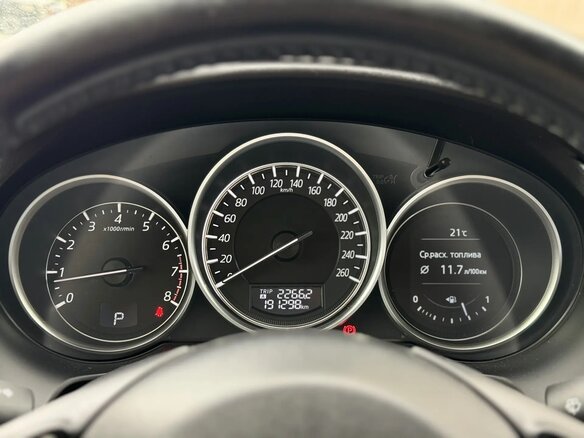 2016 Mazda 6 III (GJ) Рестайлинг, красный, 1350000 рублей - вид 8