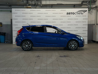 2011 Hyundai Solaris I, синий, 619000 рублей, вид 4