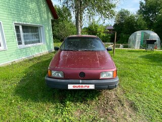 1988 Volkswagen Passat B3, красный, 130000 рублей, вид 1