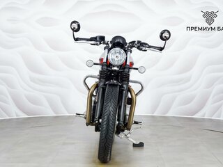 2018 Triumph Bonneville Bobber, красный, 1199000 рублей, вид 4