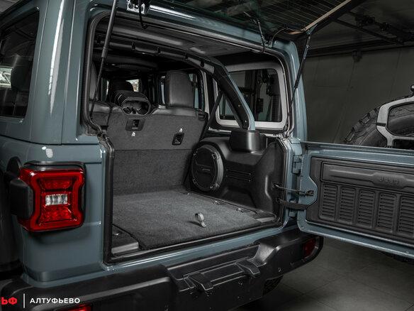 2025 Jeep Wrangler IV (JL) Рестайлинг, серый, 8650000 рублей - вид 13
