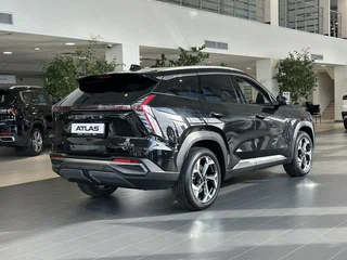 2026 Geely Atlas II, чёрный, 4119990 рублей, вид 4