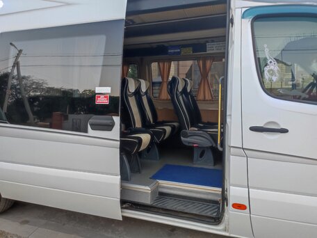2011 Mercedes-Benz Sprinter, белый, 3500000 рублей, вид 3