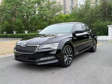 Skoda Superb III Рестайлинг