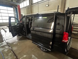 2021 Mercedes-Benz V-Класс Long 250 d длинный III (W447) Рестайлинг, чёрный, 6600000 рублей, вид 3