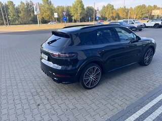 2019 Porsche Cayenne E-Hybrid III, чёрный, 6500000 рублей, вид 5