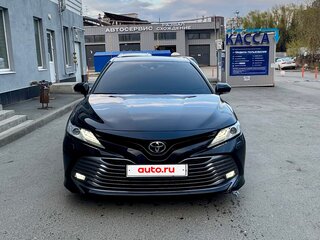 2018 Toyota Camry VIII (XV70), чёрный, 3100000 рублей, вид 1
