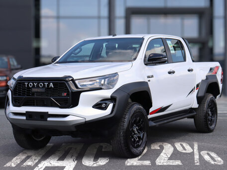 Toyota Hilux VIII Рестайлинг 3