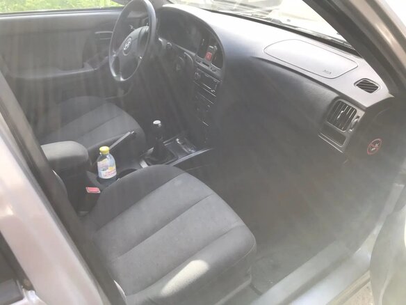 2005 Hyundai Elantra III (XD2) Рестайлинг, серебристый - вид 4