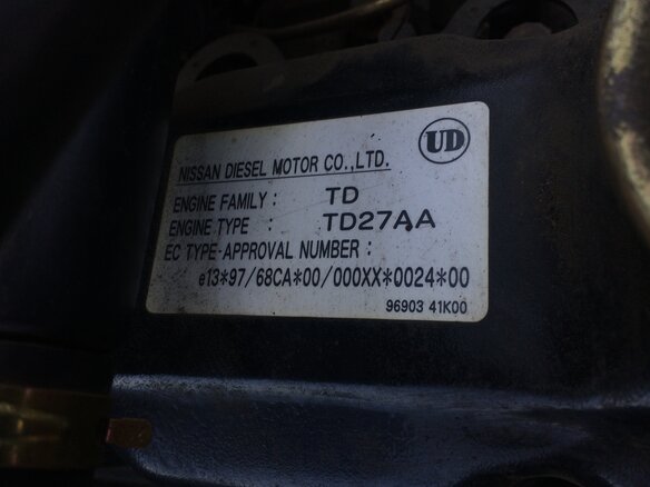 2001 Nissan серия D, 950000 рублей - вид 4