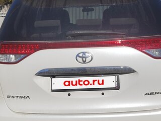 2011 Toyota Estima III Рестайлинг, белый, 2000000 рублей, вид 3