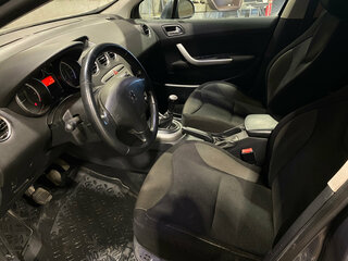 2010 Peugeot 308 I, серый, 280000 рублей, вид 3