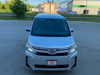 2018 Toyota Voxy III (R80) Рестайлинг, серый, 1670000 рублей, вид 3