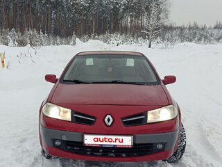 2008 Renault Megane II Рестайлинг, красный, 395000 рублей, вид 2