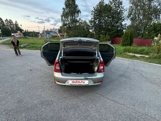 2010 Renault Logan I Рестайлинг, бежевый, 350000 рублей, вид 4