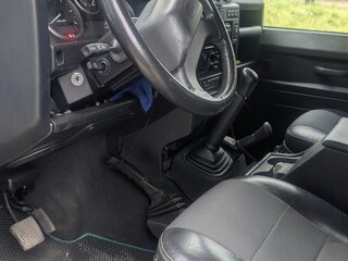 2014 Land Rover Defender Base Utility 110 I Рестайлинг, зелёный, 2500000 рублей, вид 5
